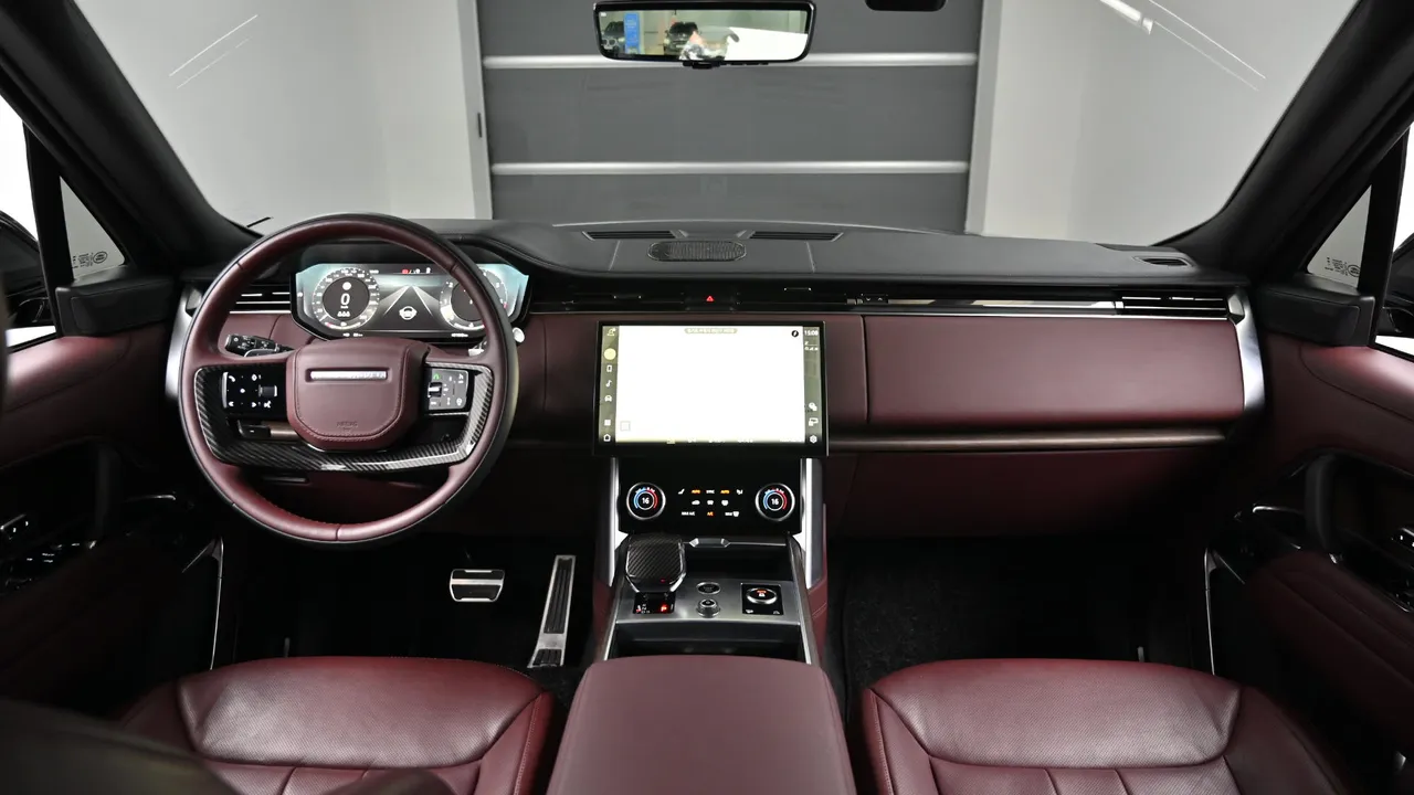 Land Rover Range Rover — miniaturë 7
