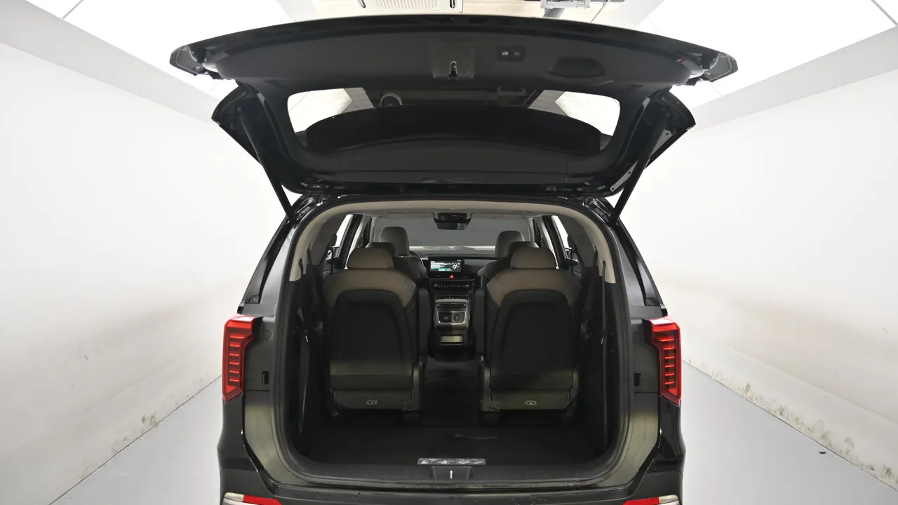 Kia Carnival — miniaturë 19