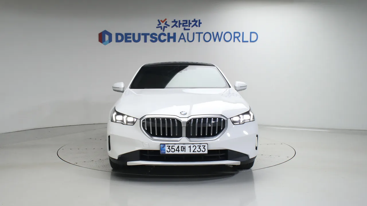 BMW 5er — miniaturë 3
