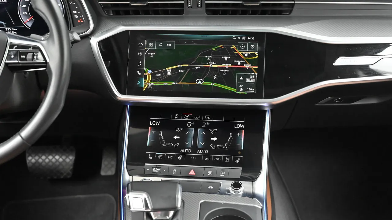 Audi A6 — miniaturë 14
