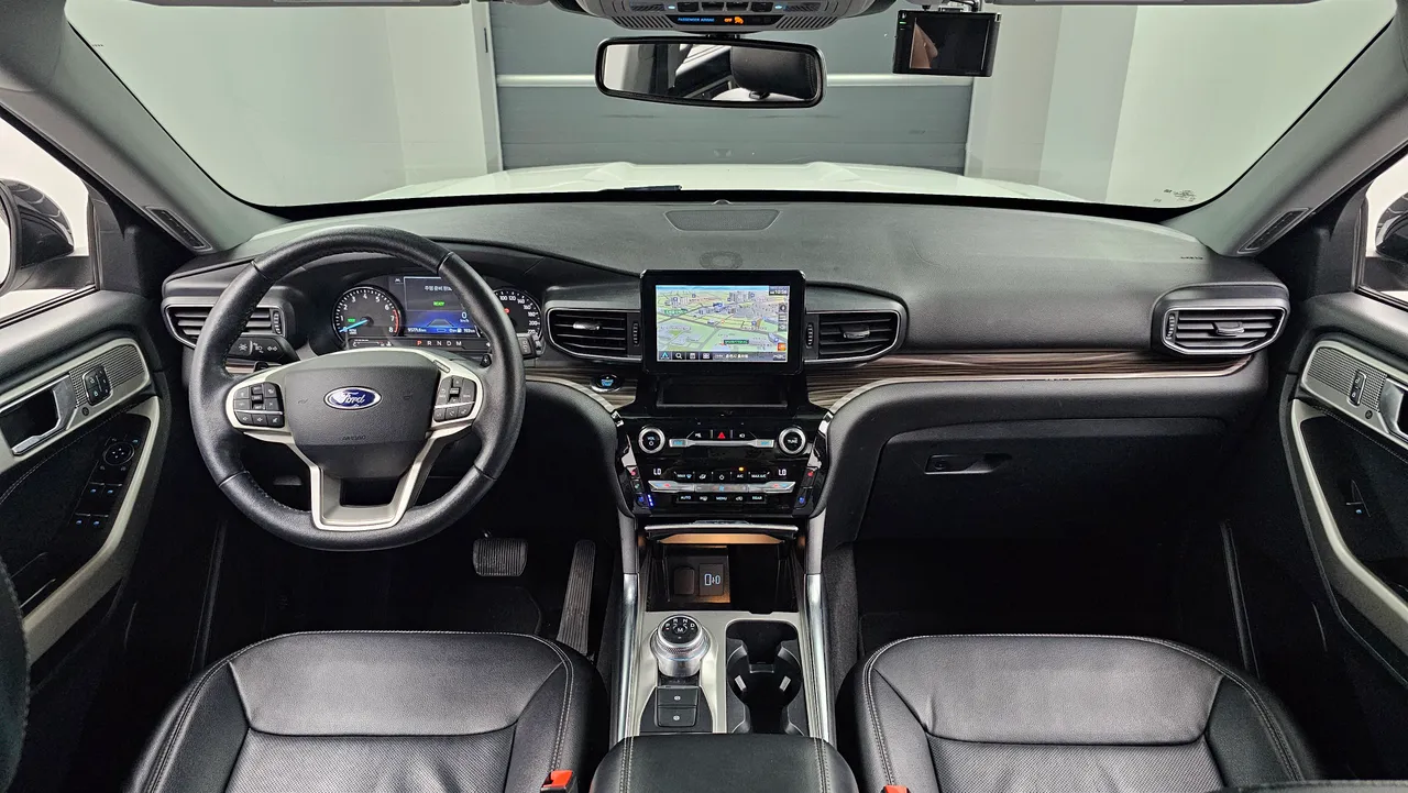 Ford Explorer 6th Generation 3.0 PHEV 4WD