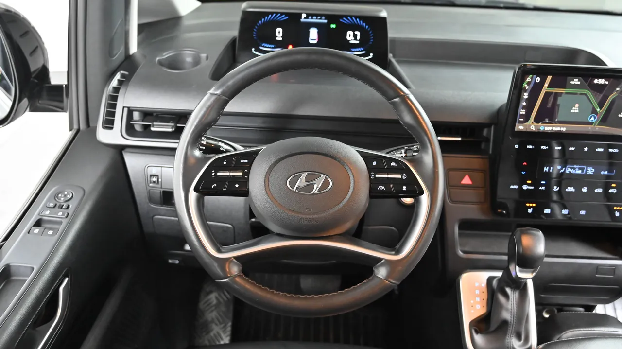 Hyundai Staria — miniaturë 40