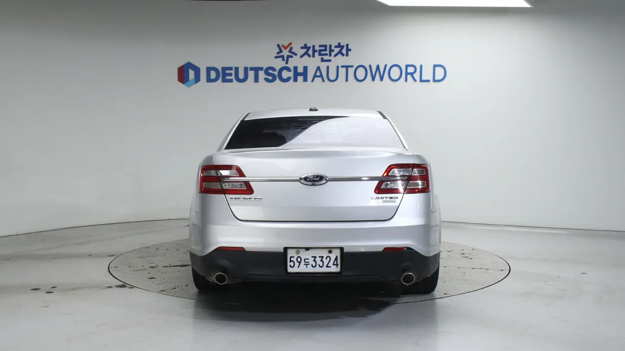 Ford Taurus 6th Generation 2.0 Limited EcoBoost