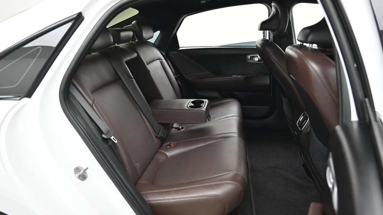 Hyundai IONIQ 6 — miniaturë 12