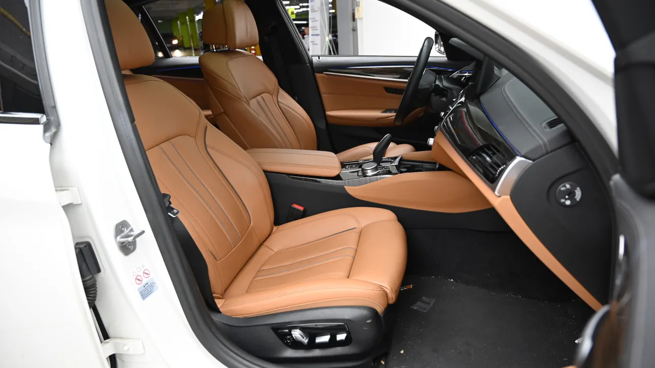 BMW 5er — miniaturë 26