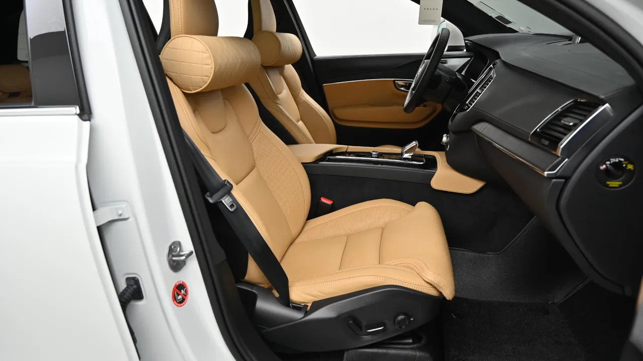Volvo XC90 — miniaturë 10