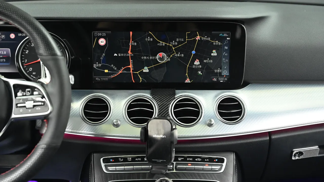 Mercedes-Benz E-klasse — miniaturë 14