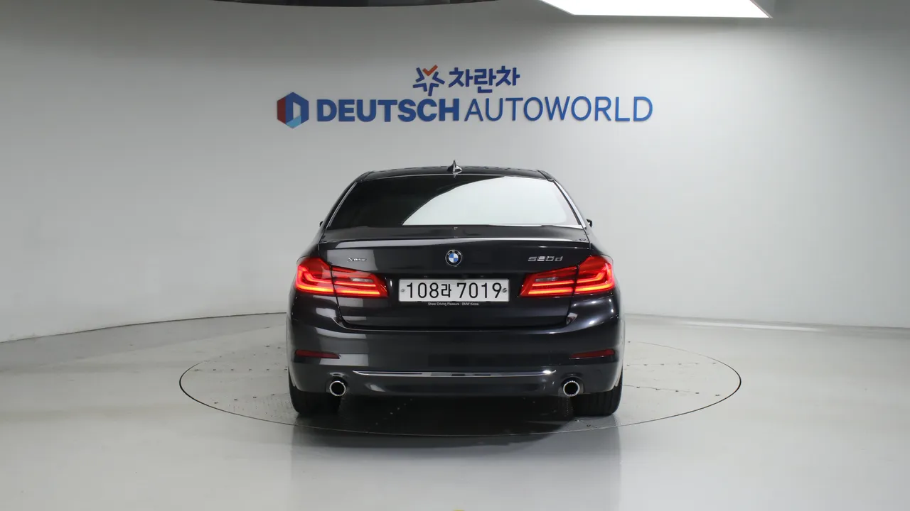 BMW 5er — miniaturë 4