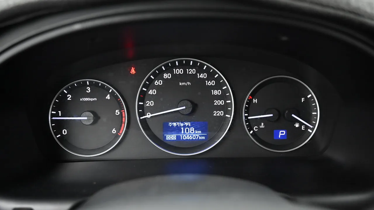 Hyundai Starex — miniaturë 24