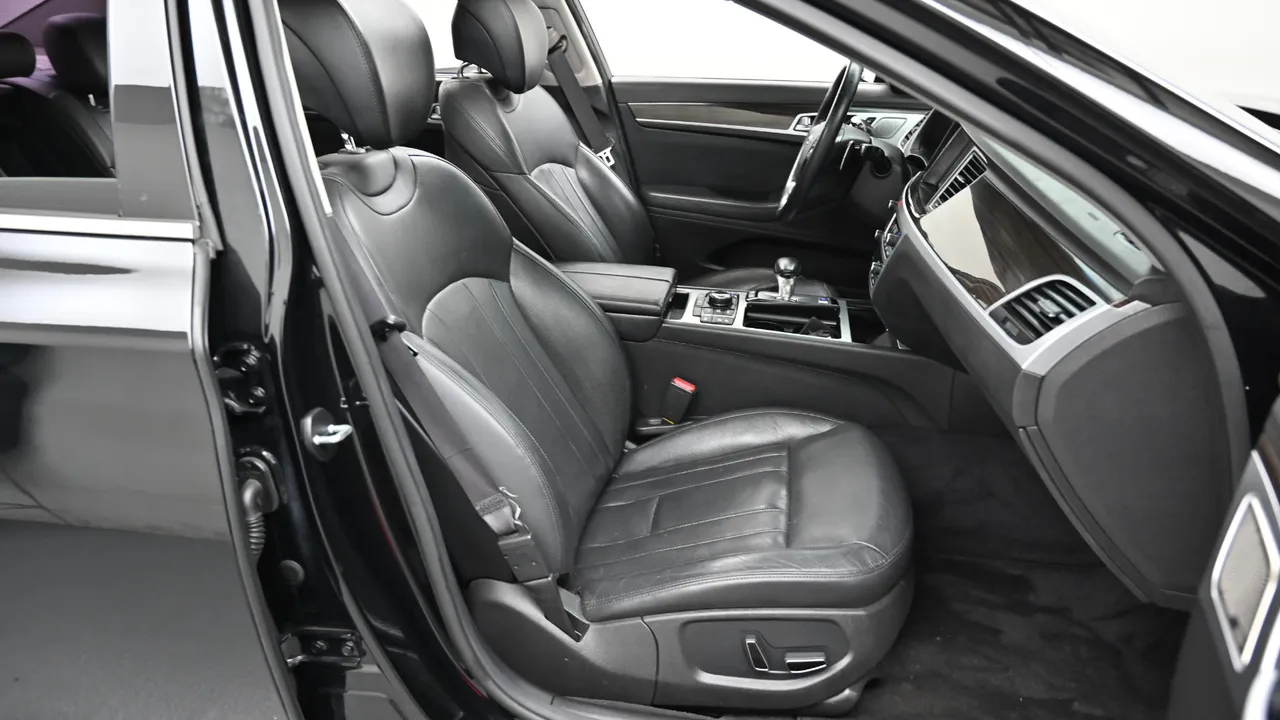 Genesis G80 — miniaturë 10