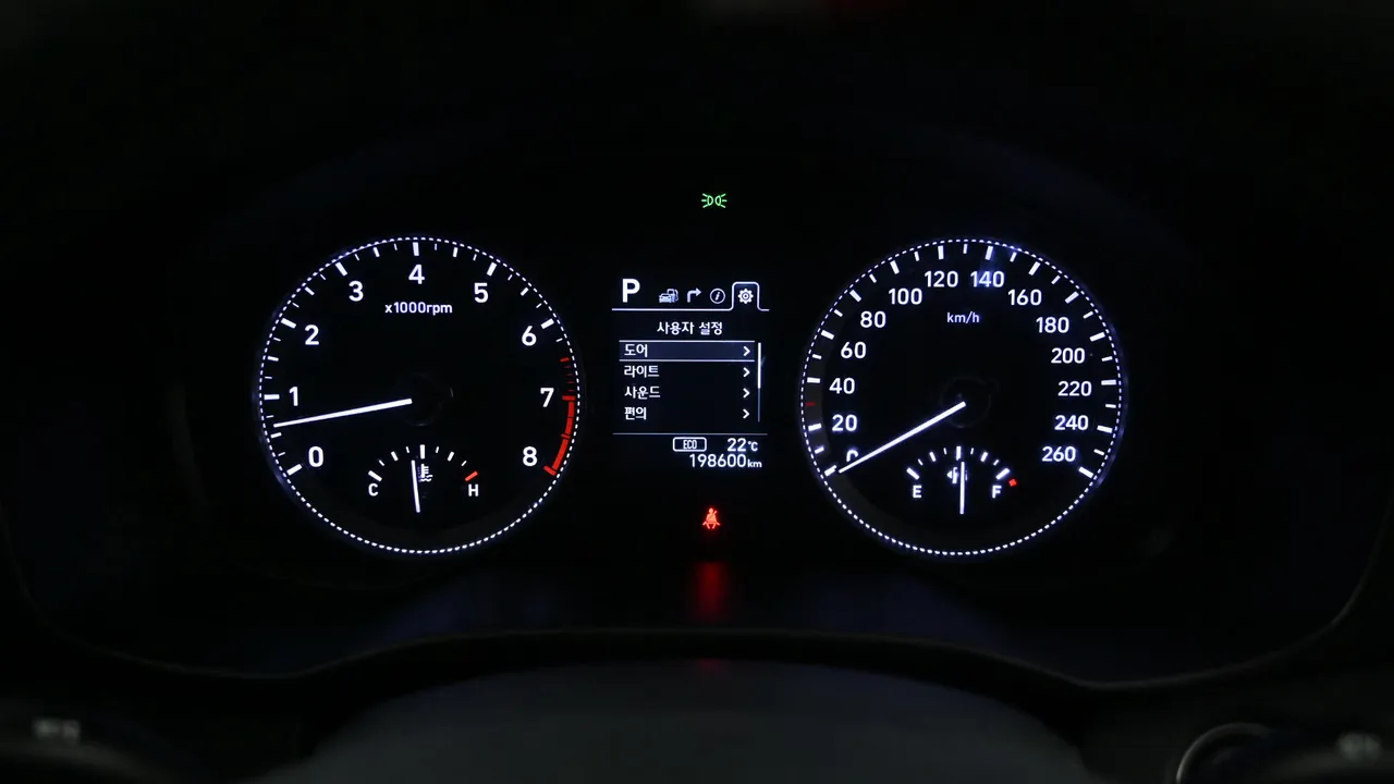 Hyundai Grandeur — miniaturë 8
