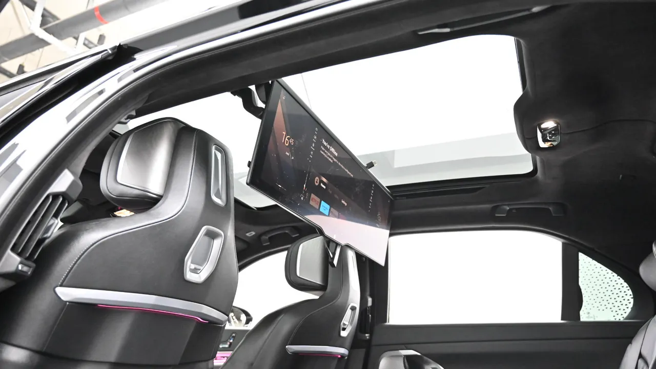 BMW 7er — miniaturë 18