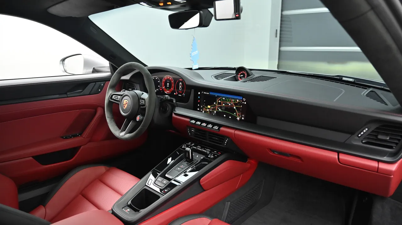 Porsche 911 — miniaturë 7