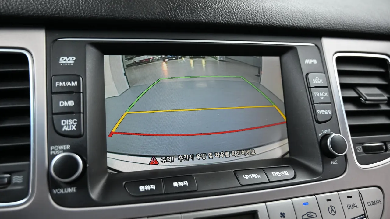 Hyundai Genesis — miniaturë 15