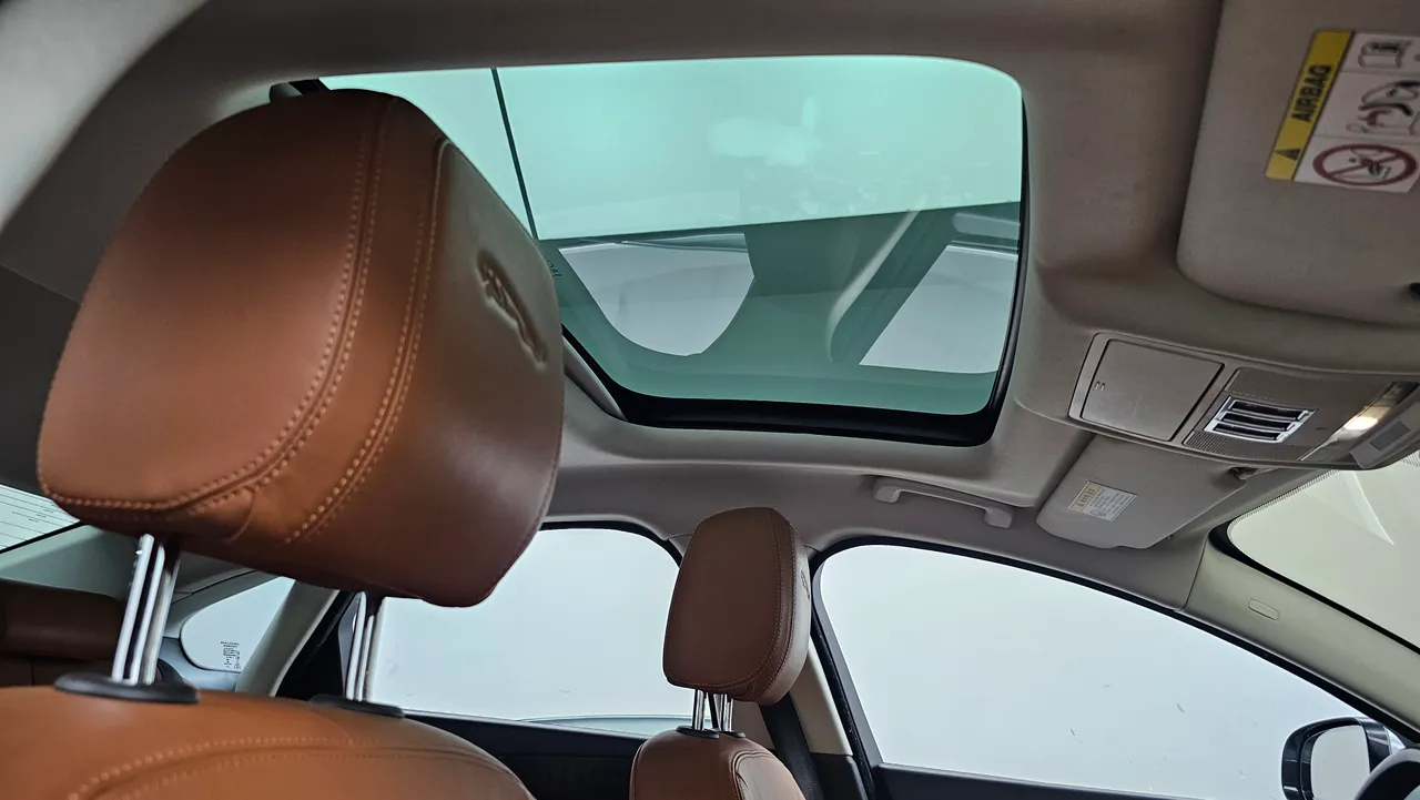 Jaguar XF — miniaturë 18