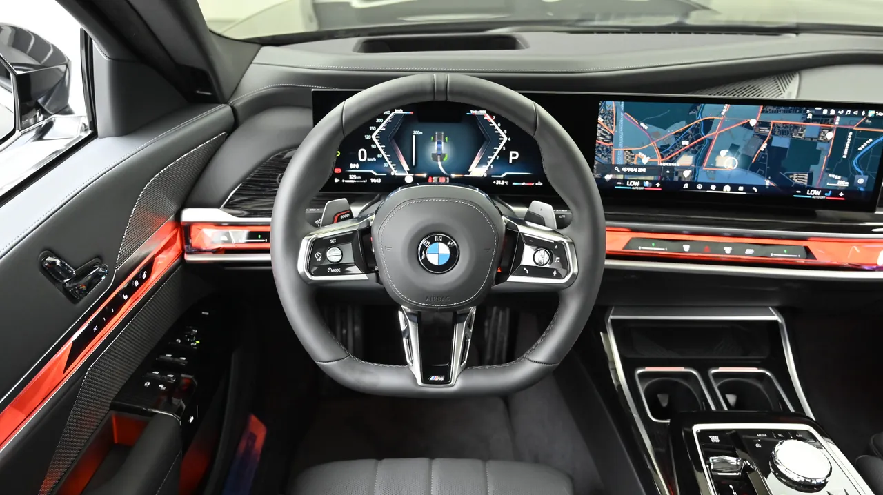 BMW 7er — miniaturë 13