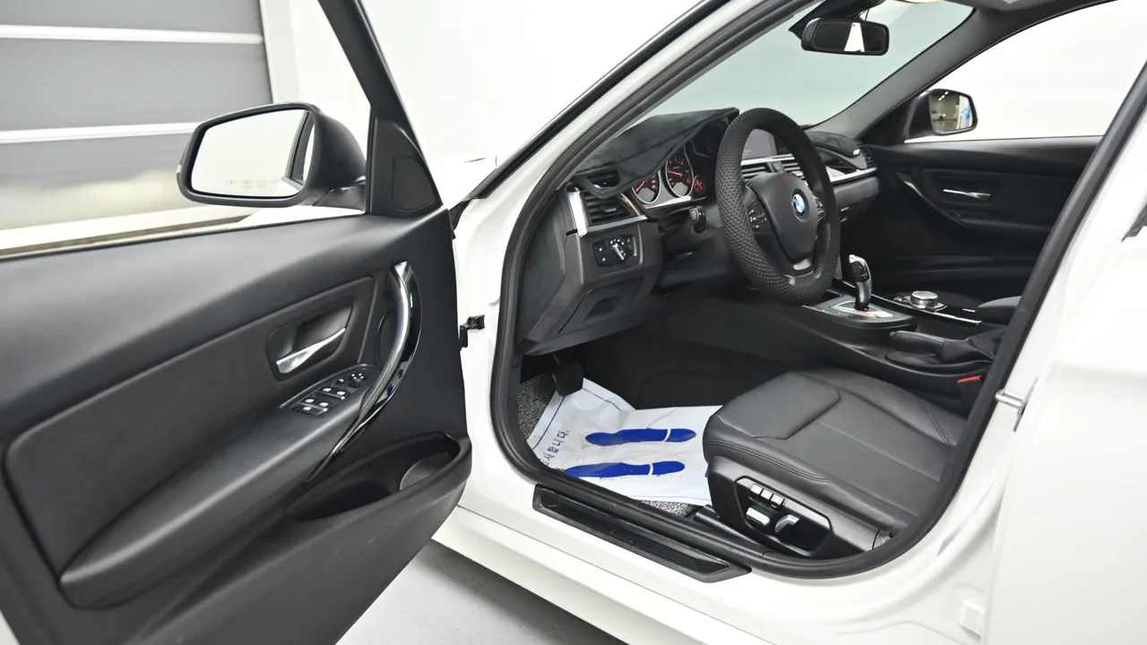 BMW 3er — miniaturë 11