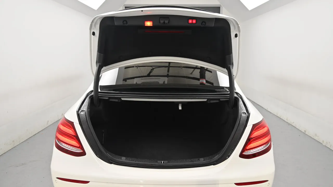Mercedes-Benz E-klasse — miniaturë 20