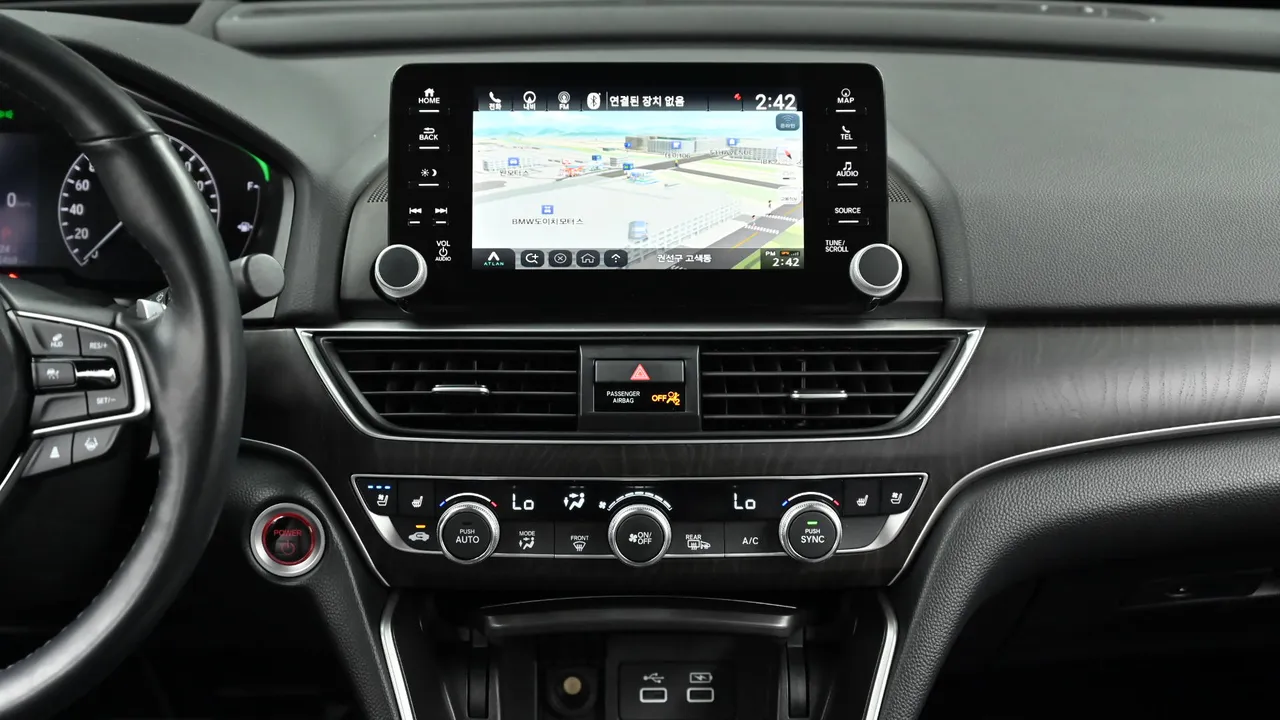 Honda Accord — miniaturë 14