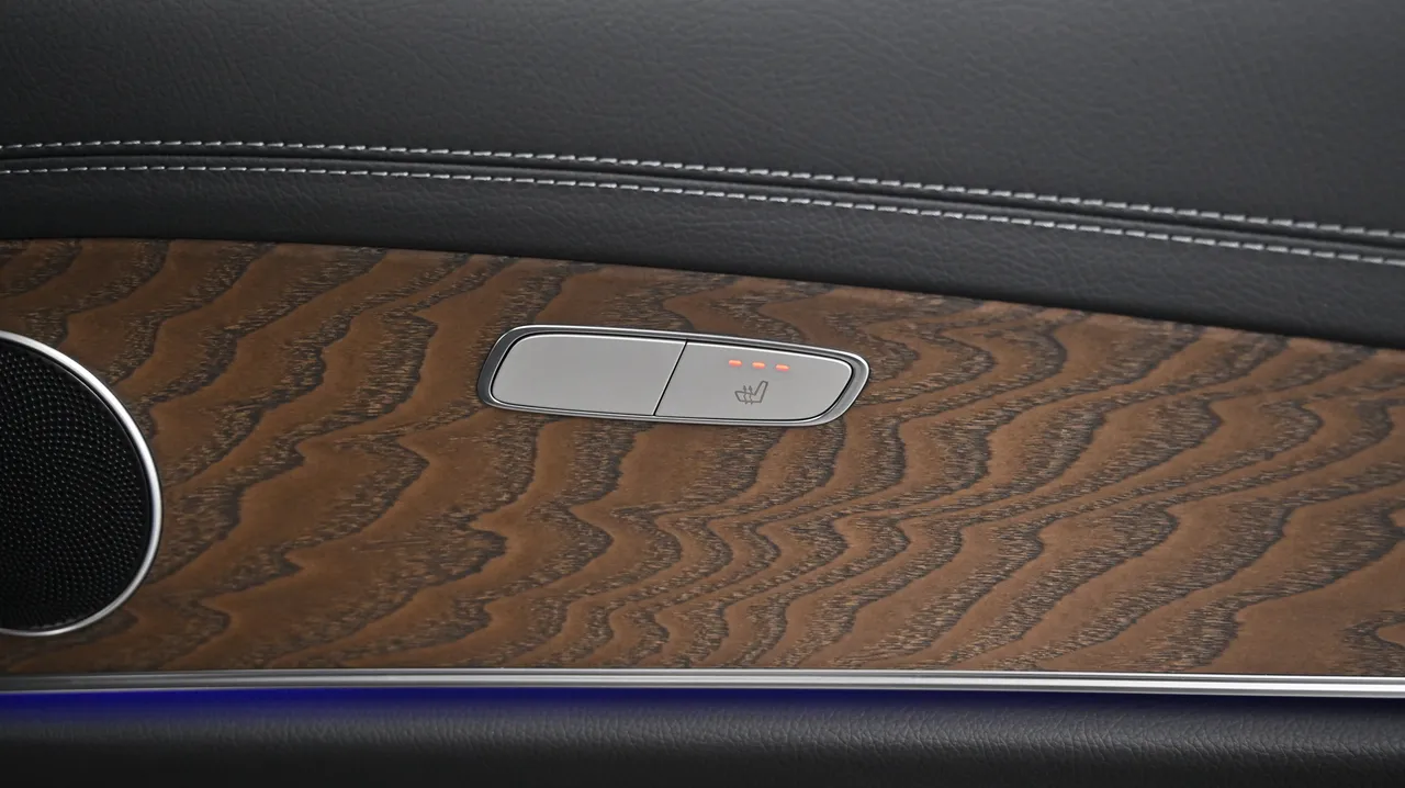 Mercedes-Benz E-klasse — miniaturë 16