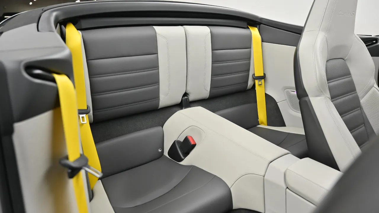 Porsche 911 — miniaturë 12
