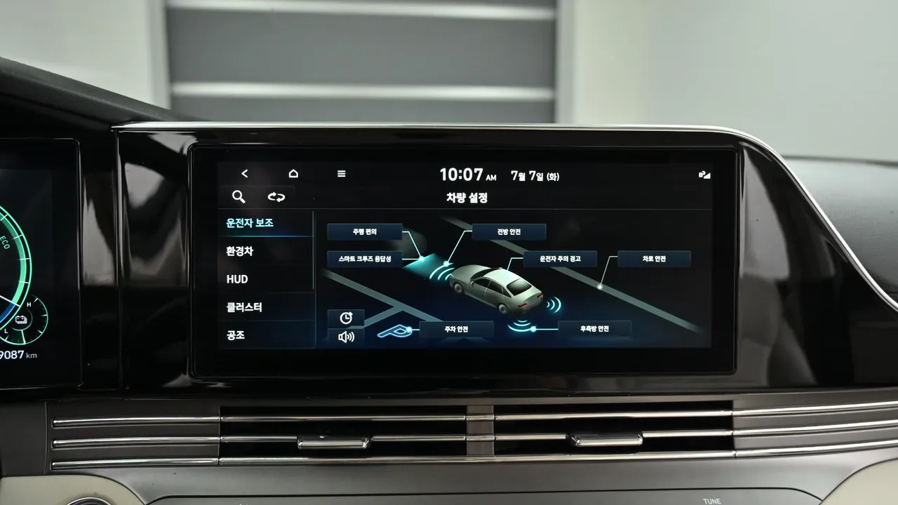 Hyundai Grandeur — miniaturë 17