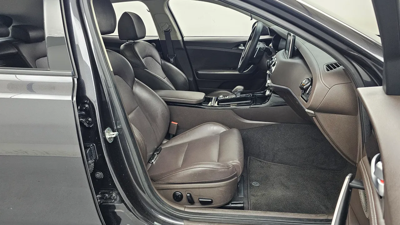 Kia Stinger — miniaturë 10