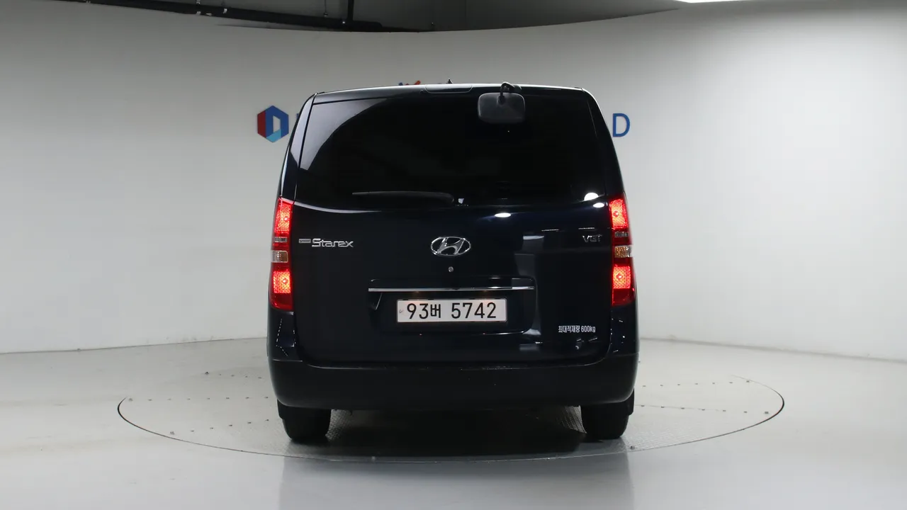 Hyundai Starex — miniaturë 4