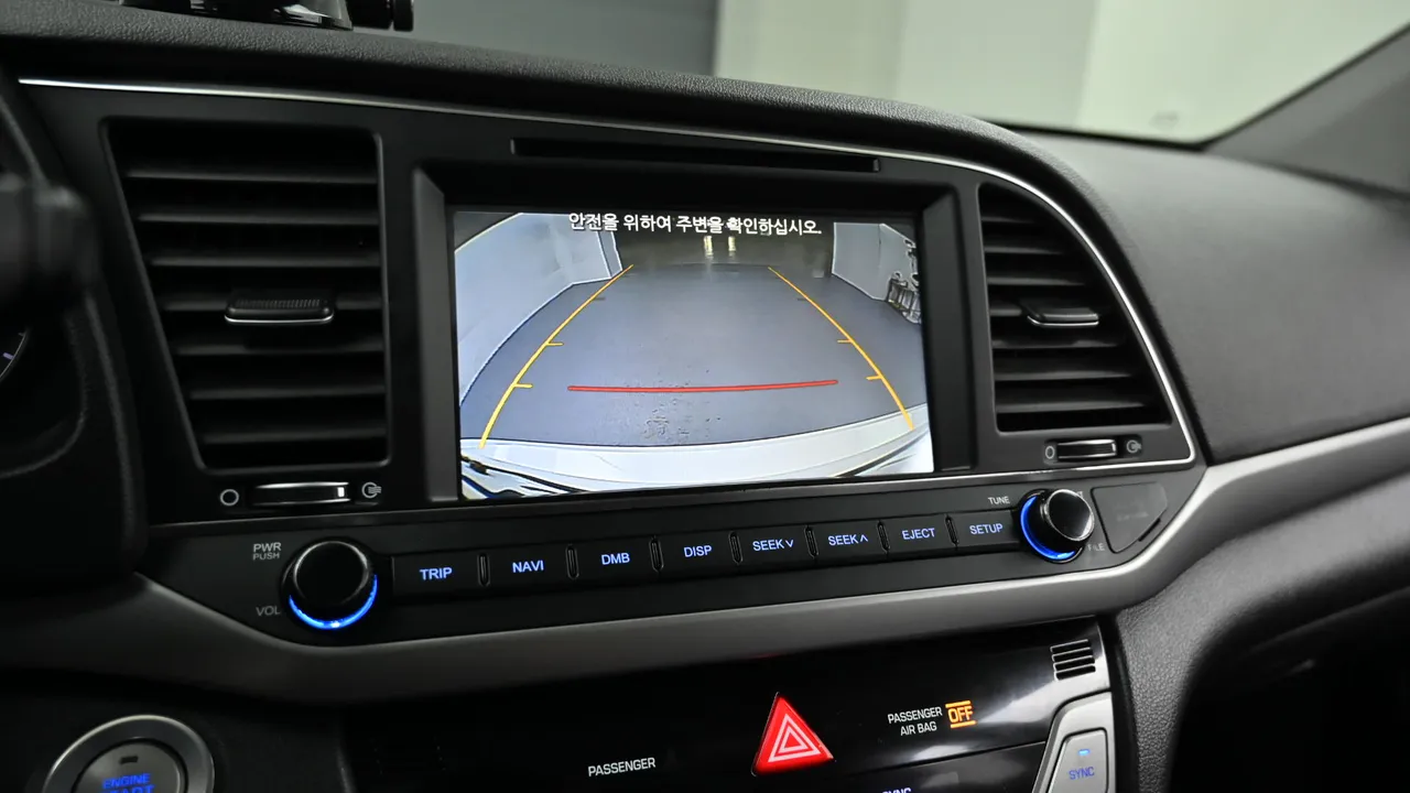 Hyundai Avante — miniaturë 15