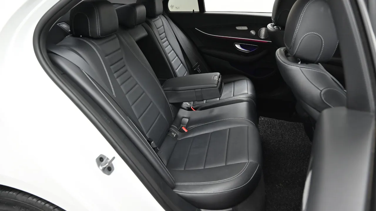 Mercedes-Benz E-klasse — miniaturë 12