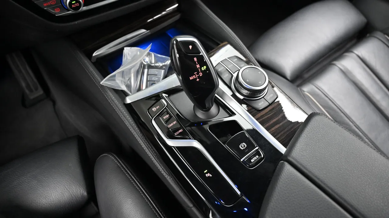 BMW 5er — miniaturë 9