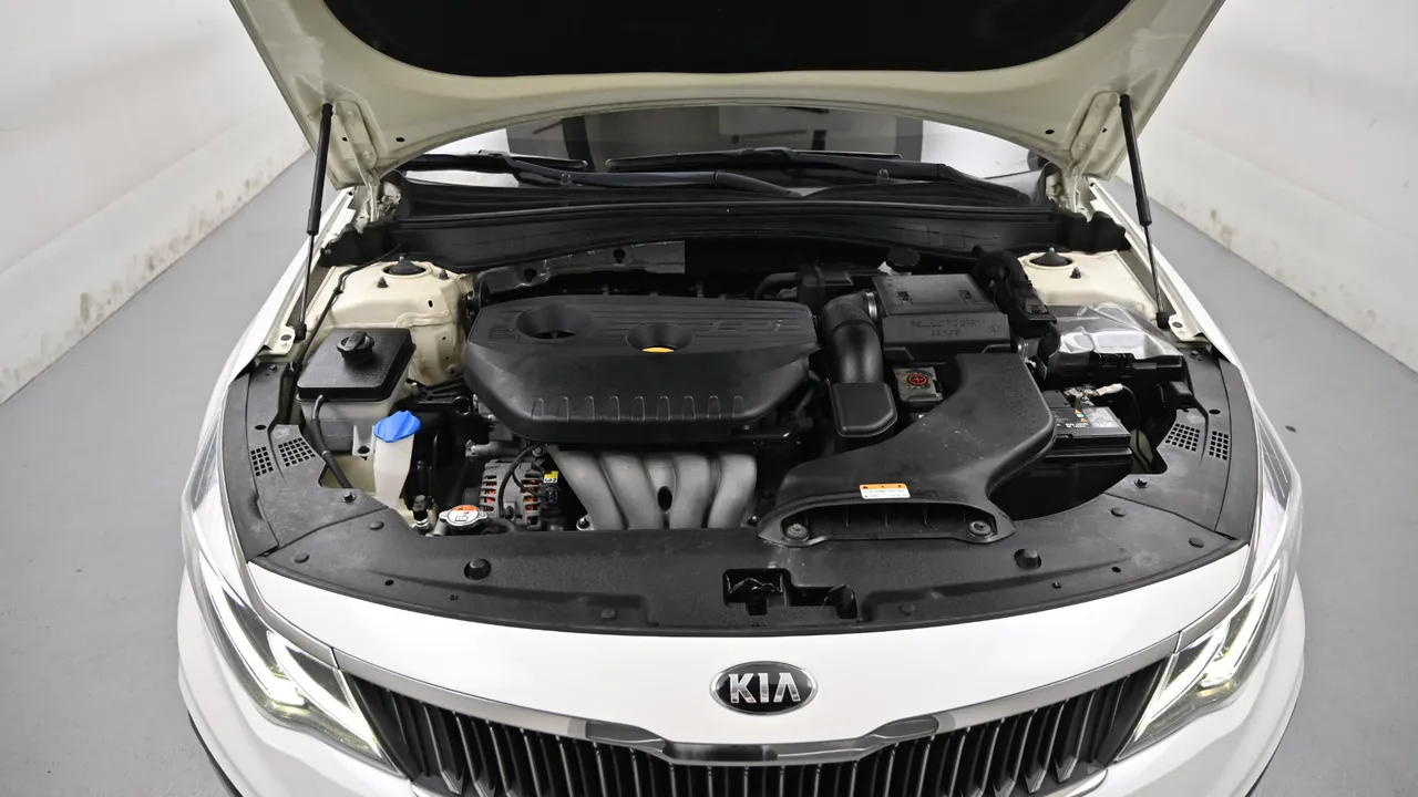 Kia K5 — miniaturë 6