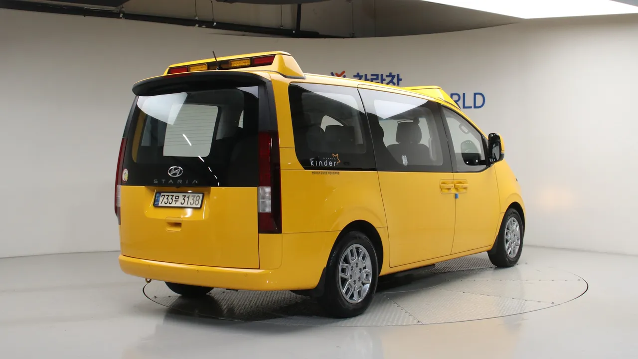 Hyundai Staria — miniaturë 2