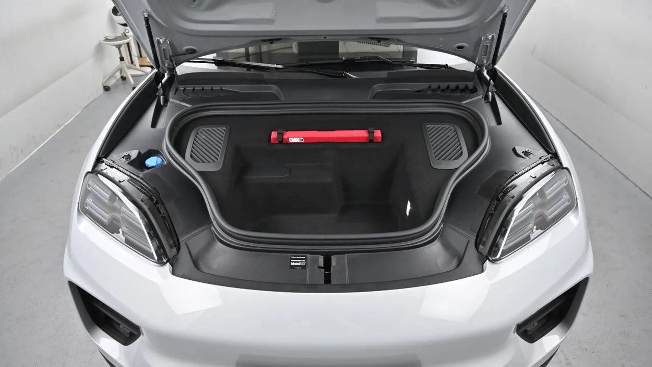 Porsche Macan — miniaturë 6