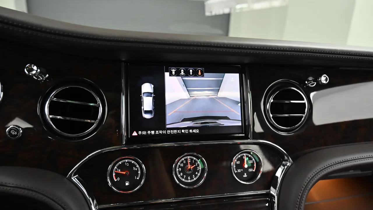 Bentley Mulsanne — miniaturë 15