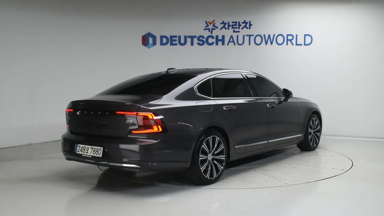 Volvo S90 — miniaturë 2