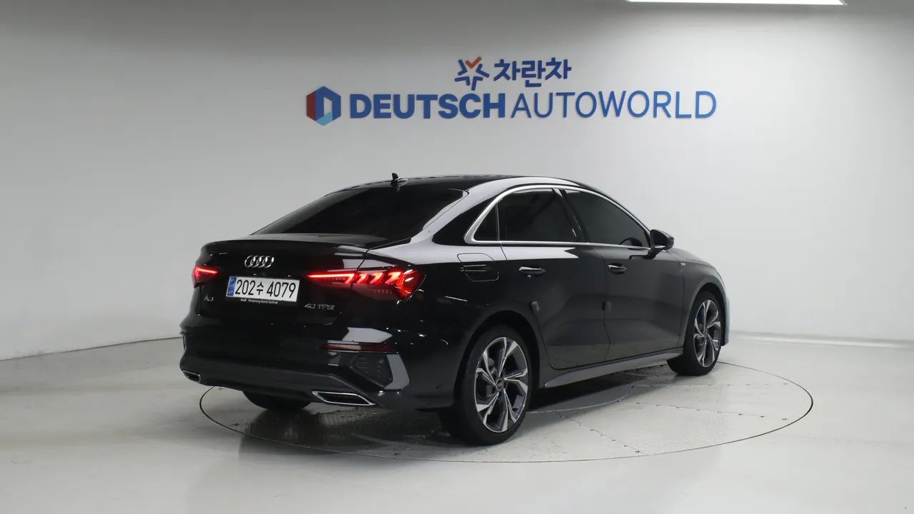 Audi A3 — miniaturë 2