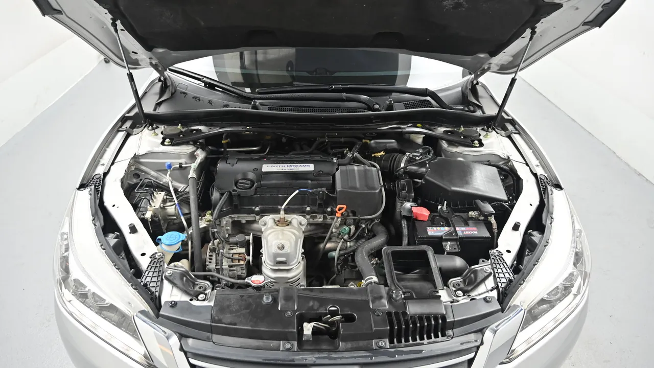 Honda Accord — miniaturë 6