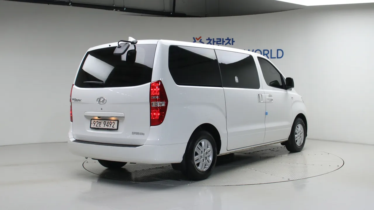 Hyundai Starex — miniaturë 2