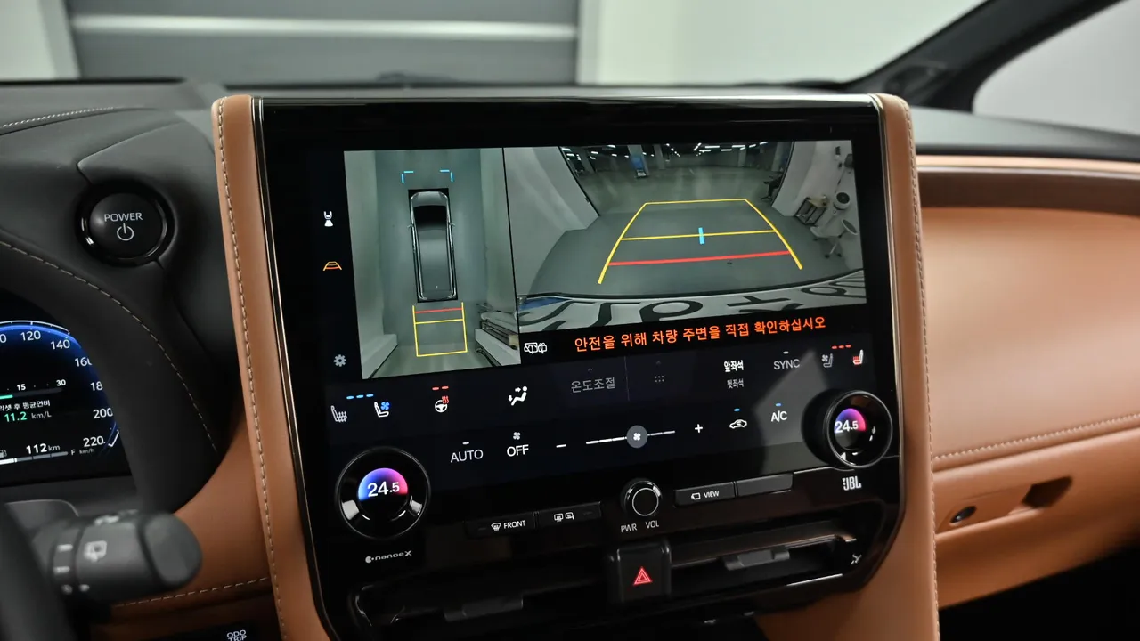 Toyota Alphard — miniaturë 15