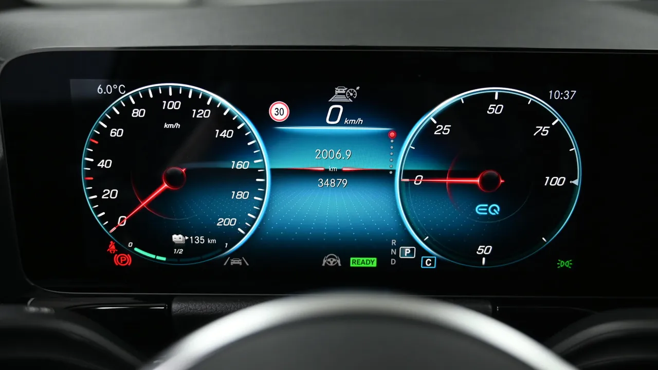Mercedes EQA H243 66.5kWh EQA250