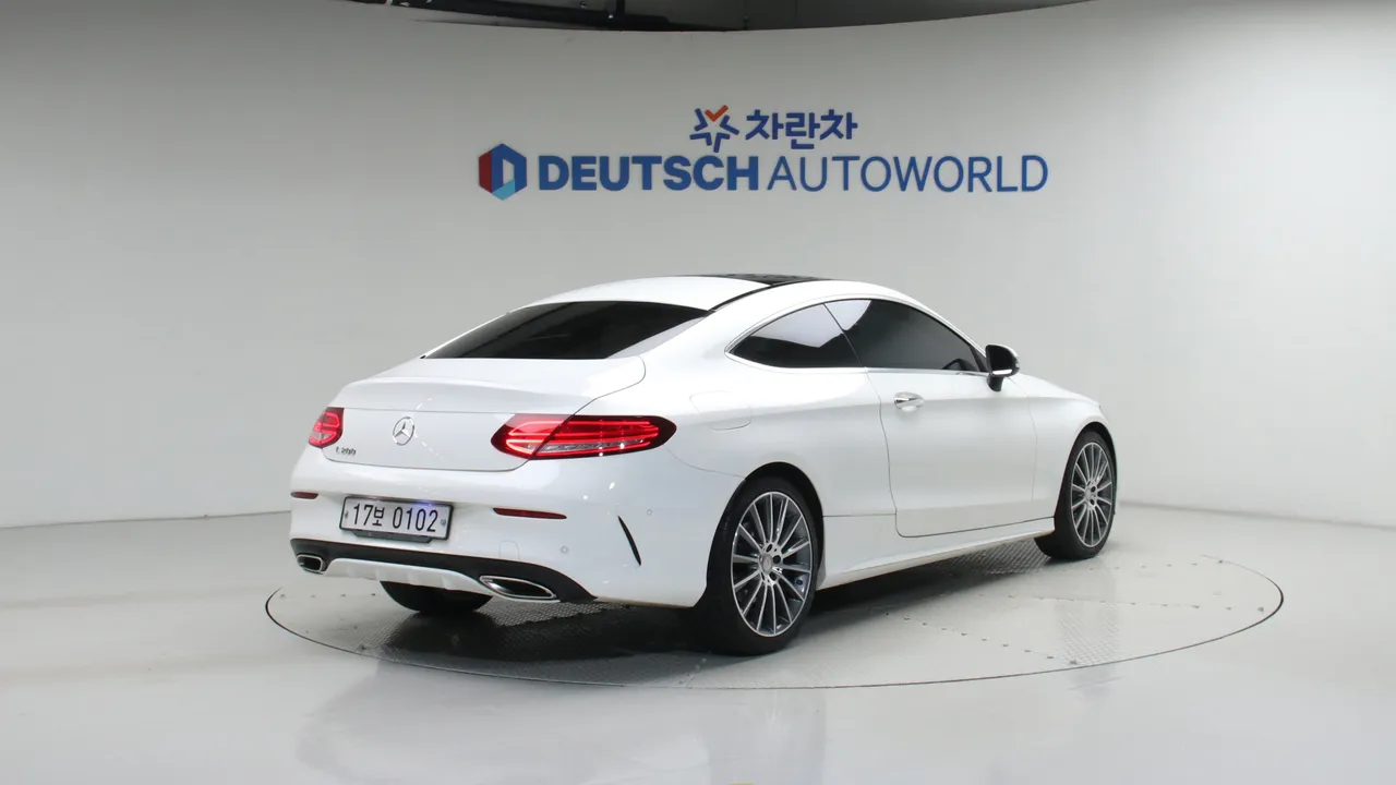 Мерседес C-Класс W205 C200 купе