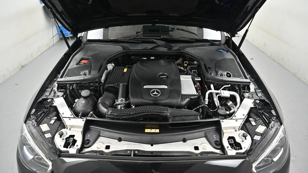 Mercedes-Benz E-klasse — miniaturë 6