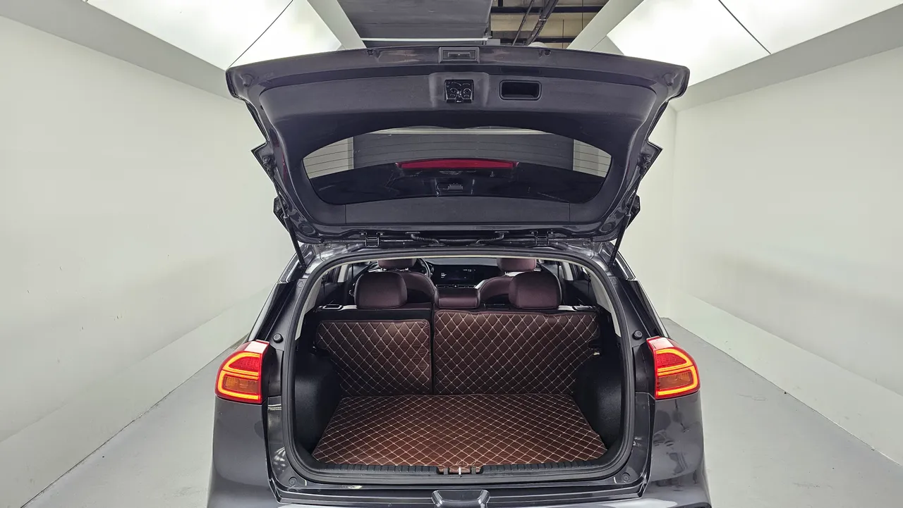 Kia Niro — miniaturë 28