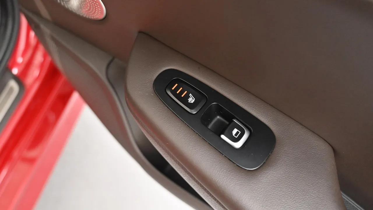 Kia Stinger — miniaturë 16