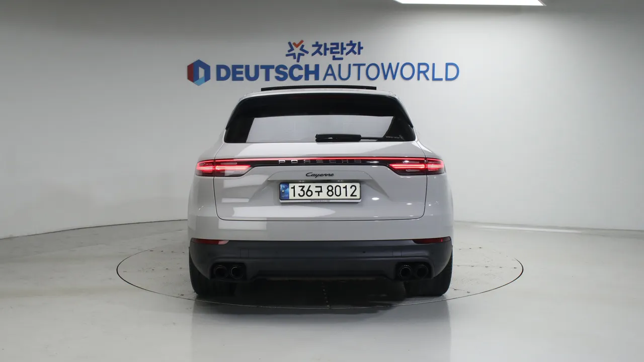 Porsche Cayenne — miniaturë 4