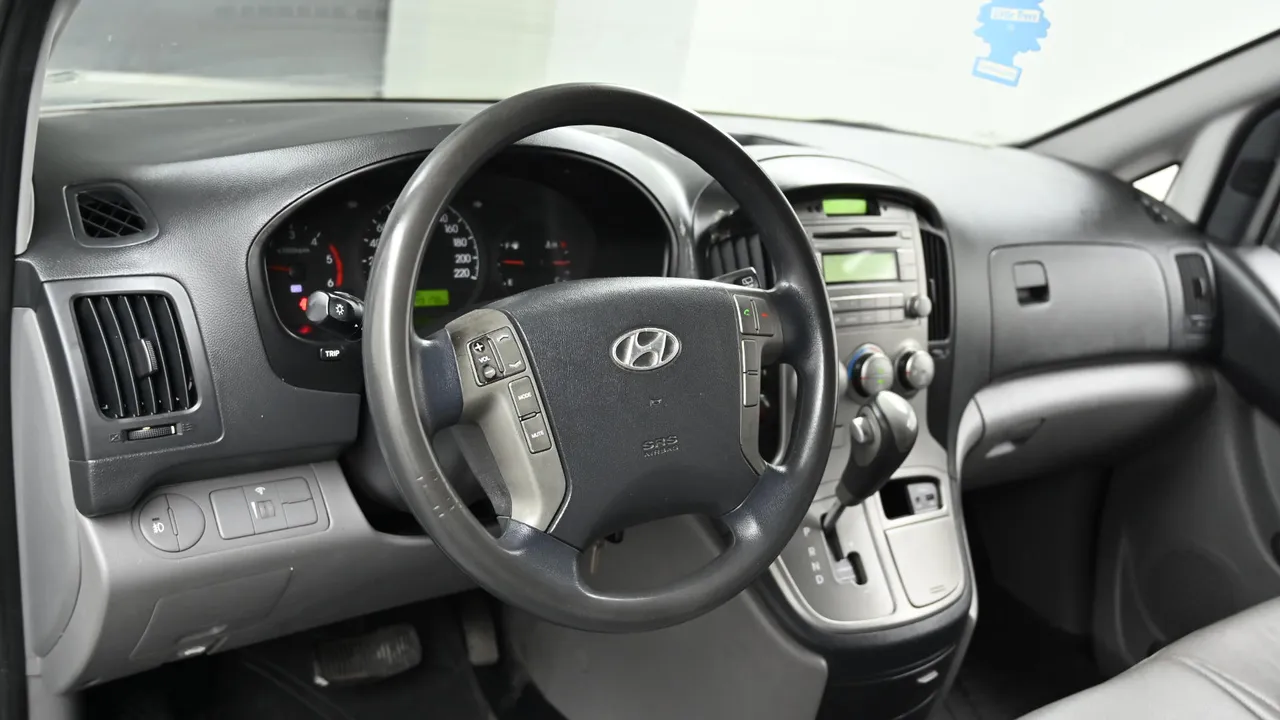 Hyundai Starex — miniaturë 13