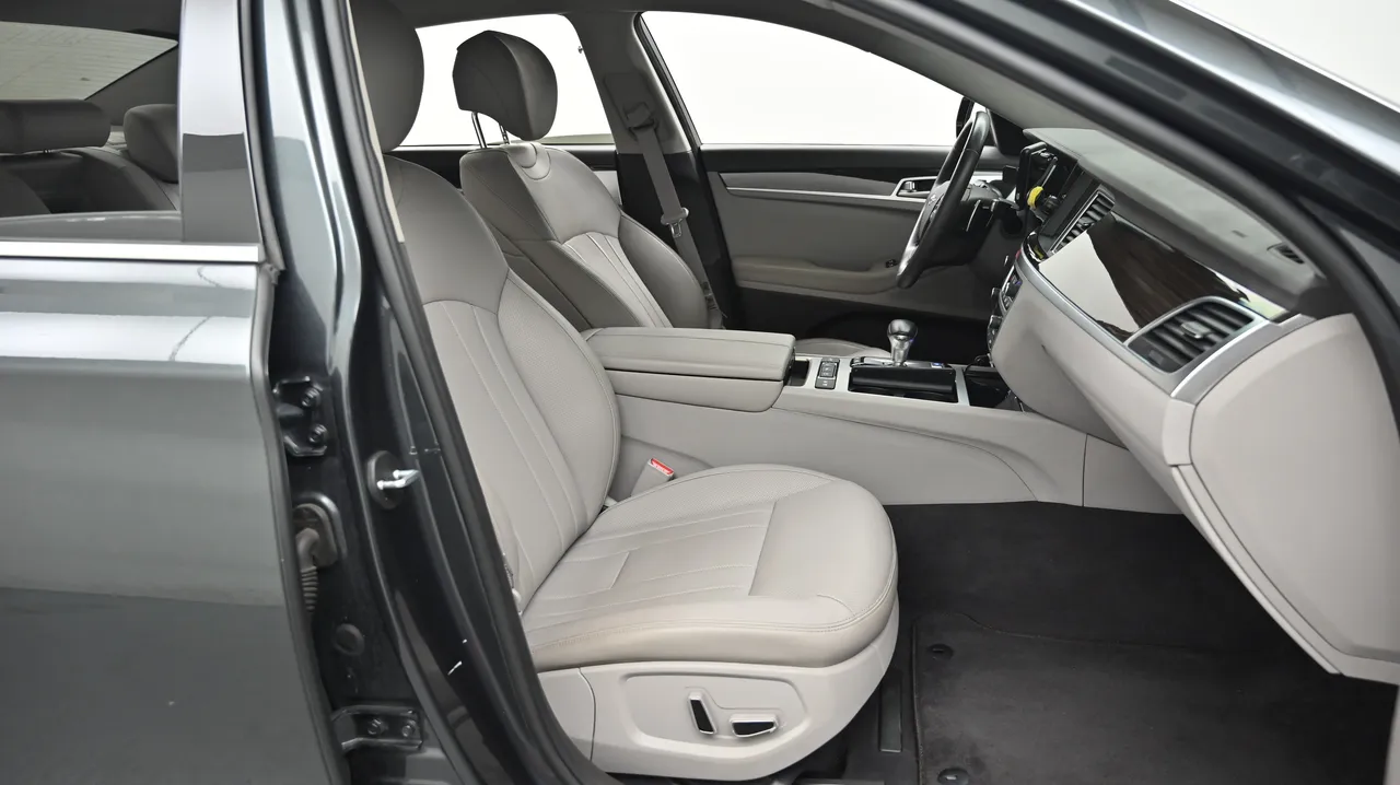 Genesis G80 — miniaturë 10