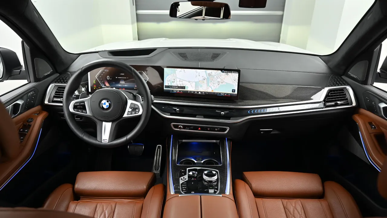 BMW X7 — miniaturë 7