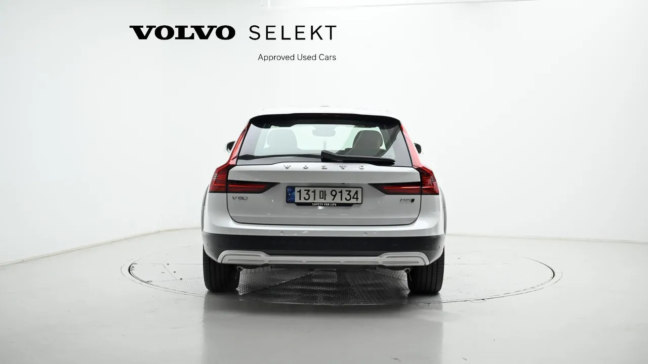 Volvo V90 Cross Country B5 Ultimate AWD